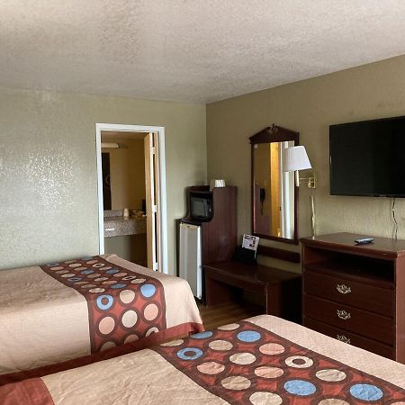 ซูเปอร์ 8 บาย วินด์แฮม ลิตเติ้ลร็อค/นอร์ท/แอร์พอร์ต Hotel นอร์ทลิตเติลร็อค ภายนอก รูปภาพ